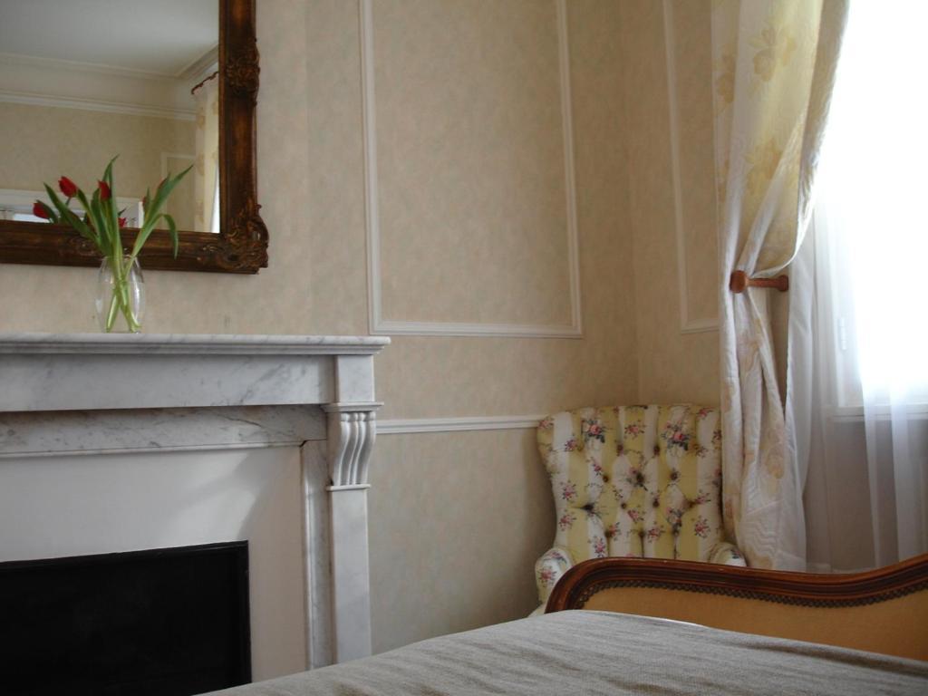 Chateau Beau Jardin Hotell Gaillan-en-Médoc Rom bilde